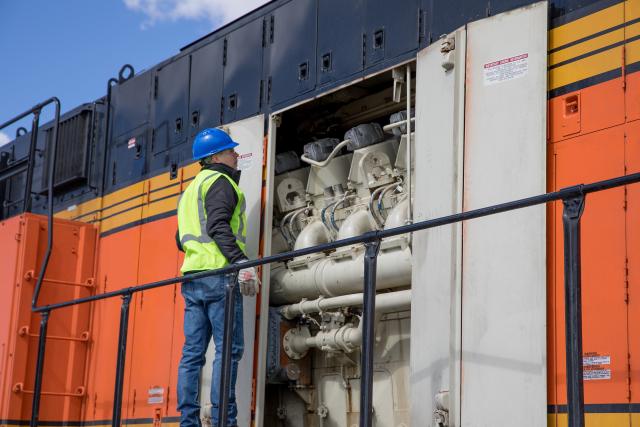 EMD 710 RR